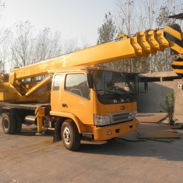 ����(d��ng)ʽ���ؙC(j��)�������ķN�(l��i)