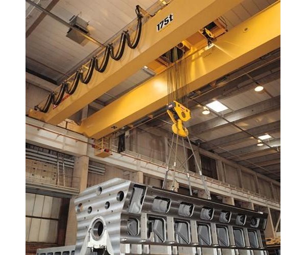 ��ʽ���ؙC(j��)���ٽY(ji��)��(g��u)׃�εăɷN��Ҋ(ji��n)��r